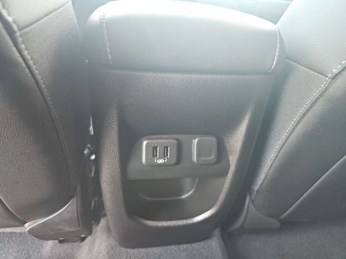 Used 2022 Chevrolet Colorado ZR2 AWD/4WD image 12