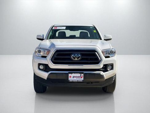 Certified 2023 Toyota Tacoma SR5 image 2