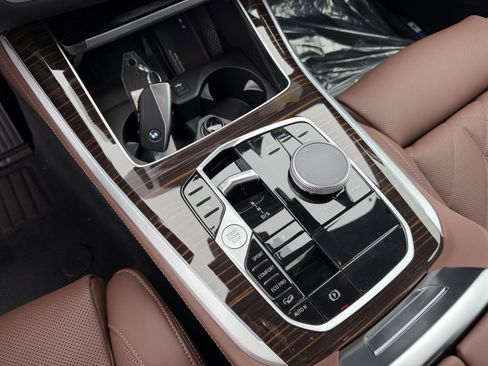 New 2026 BMW X5 xDrive40i w/ Premium Package image 11