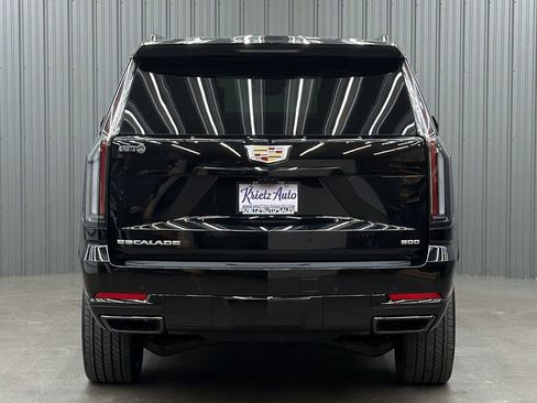 Used 2026 Cadillac Escalade Platinum Sport image 4