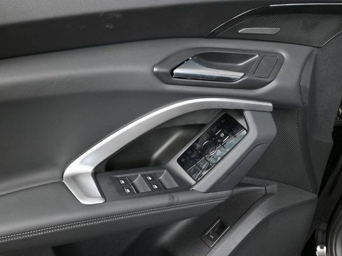 New 2025 Audi Q5 Premium Plus image 6