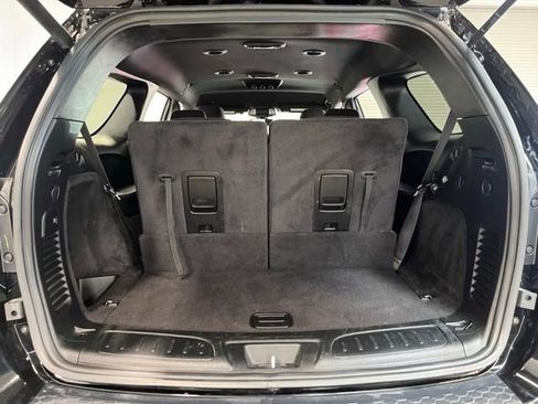 Used 2025 Dodge Durango GT image 17