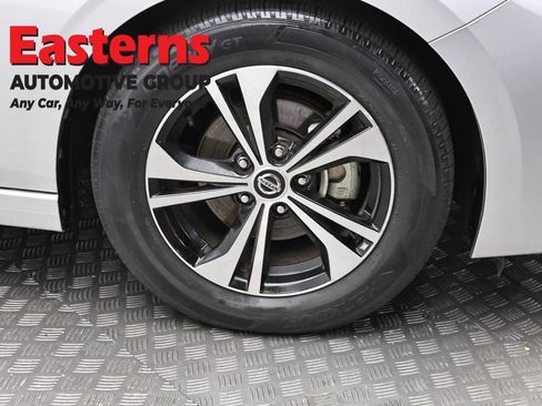 Used 2022 Nissan Sentra SV FWD image 30