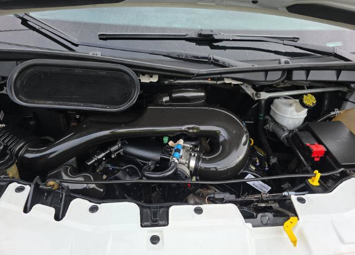 Used 2019 Ford Transit 250 148 Medium Roof RWD image 14