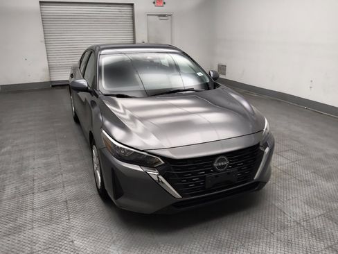 Used 2024 Nissan Sentra S FWD image 13