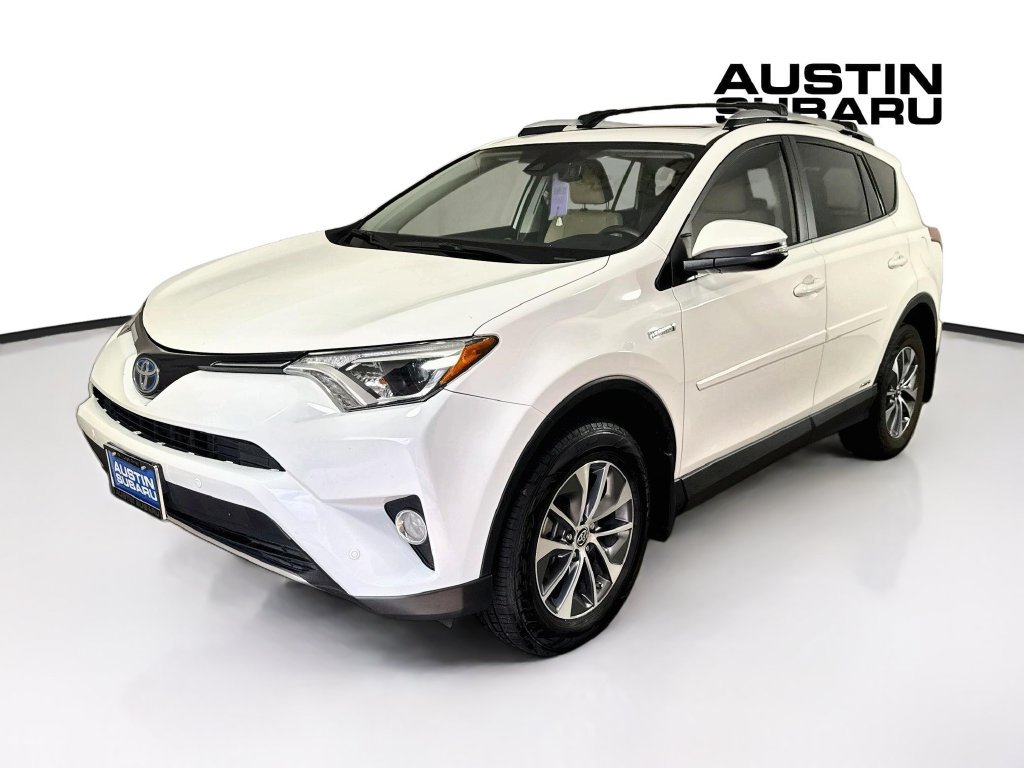 Used 2018 Toyota RAV4 XLE w/ Convenience Package AWD/4WD image 3