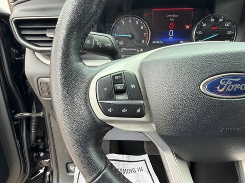 Used 2023 Ford Explorer XLT w/ Equipment Group 202A RWD image 29