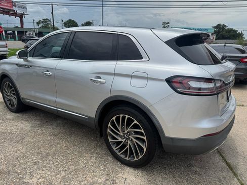Used 2019 Lincoln Nautilus Reserve AWD/4WD image 2