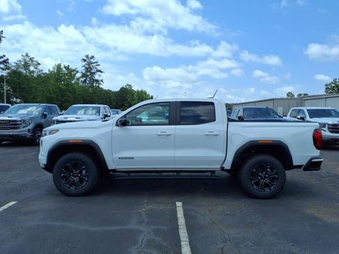 New 2025 GMC Canyon Elevation w/ Convenience Package image 1