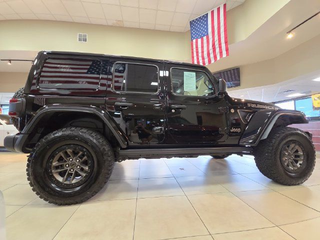 Used 2025 Jeep Wrangler Unlimited Rubicon 392 AWD/4WD image 34