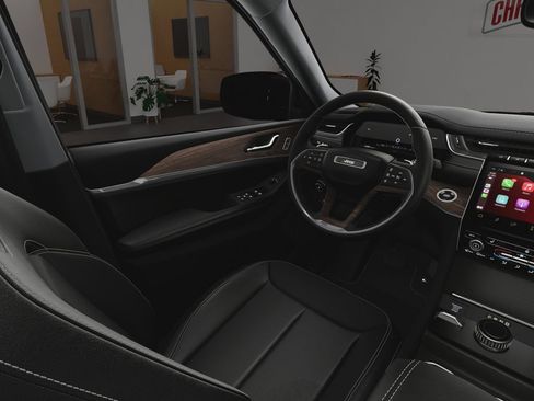 New 2025 Jeep Grand Cherokee L Limited w/ MOPAR Finishing Package image 20