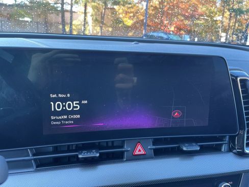 Certified 2025 Kia Sportage SX Prestige image 10