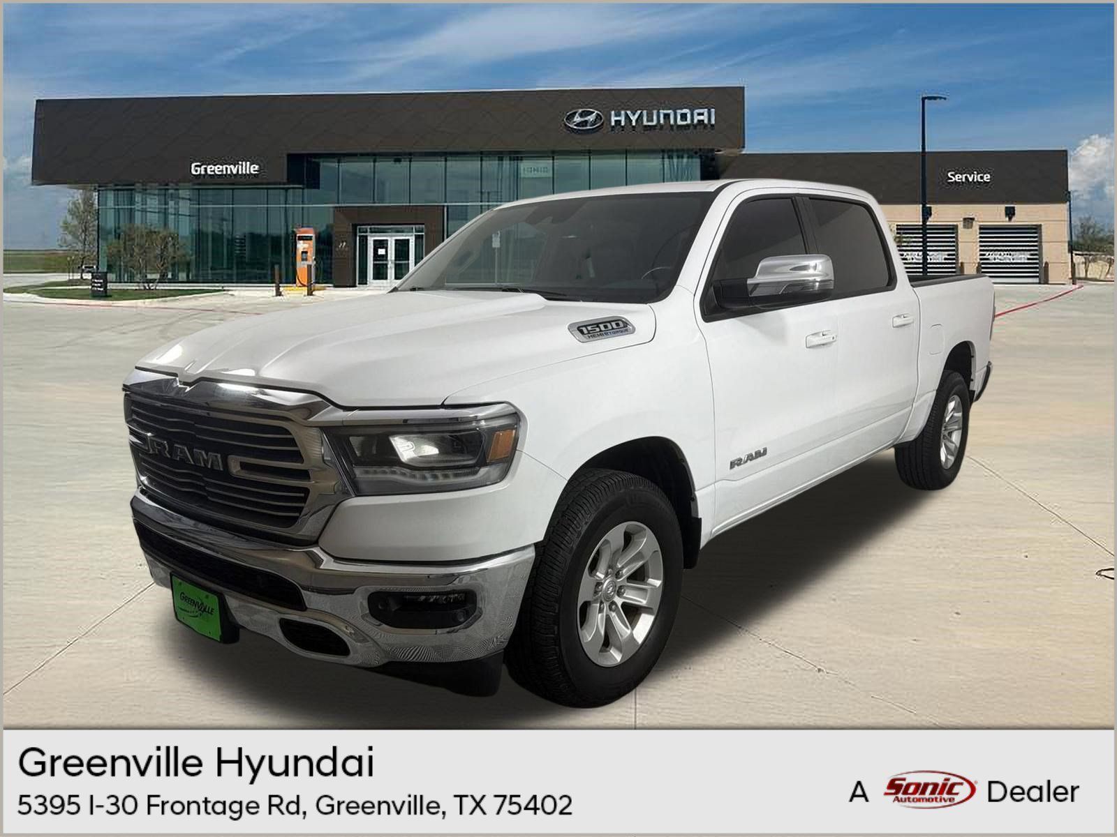 Used 2024 RAM 1500 Laramie AWD/4WD image 1