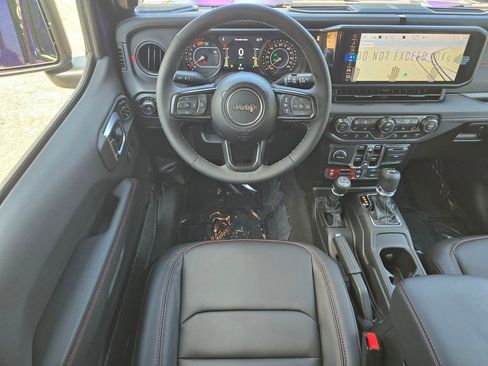 New 2026 Jeep Wrangler Unlimited Rubicon AWD/4WD image 28