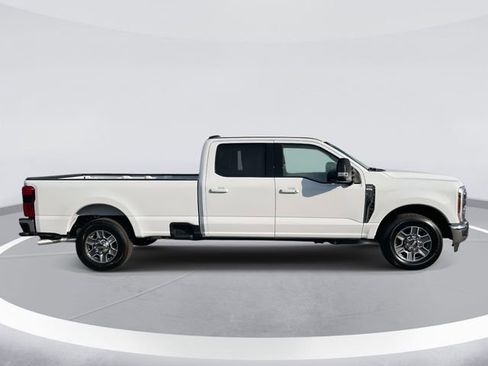 New 2026 Ford F350 Lariat image 3