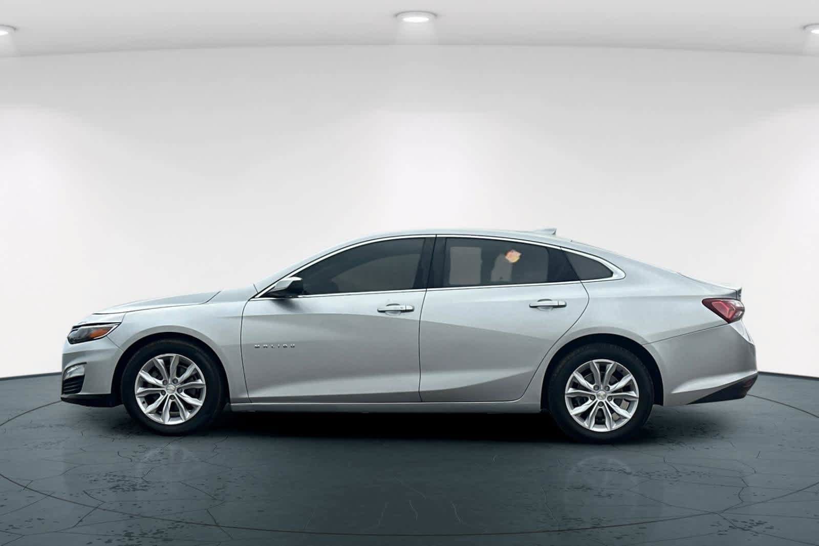 Used 2020 Chevrolet Malibu LT FWD image 9