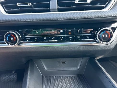 New 2026 Chevrolet Equinox LT w/ Convenience Package II image 14