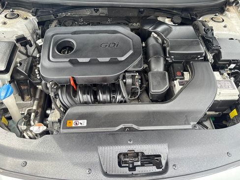 Used 2016 Hyundai Sonata Limited w/ Option Group 04 FWD image 39
