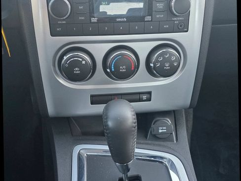 Used 2009 Dodge Challenger SE RWD image 16