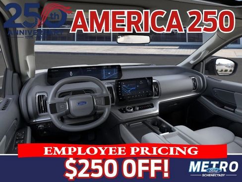 New 2026 Ford Expedition Active AWD/4WD image 9