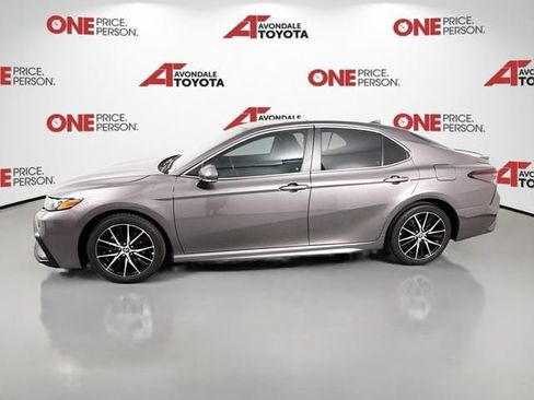 Certified 2024 Toyota Camry SE w/ Audio Upgrade Package FWD image 5