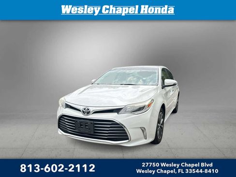 Used 2016 Toyota Avalon XLE FWD image 1