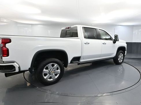 Used 2023 Chevrolet Silverado 3500 LTZ w/ Z71 Chrome Sport Edition image 4