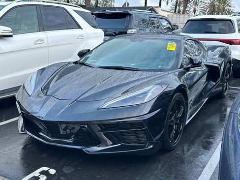 Used 2020 Chevrolet Corvette Stingray Preferred Cpe w/ 2LT Preferred Equipment Group image 2