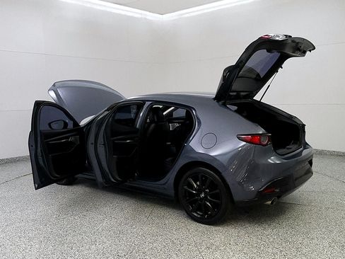 Used 2021 MAZDA MAZDA3 Hatchback w/Premium Plus Pkg AWD/4WD image 11