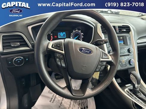 Used 2016 Ford Fusion S image 23