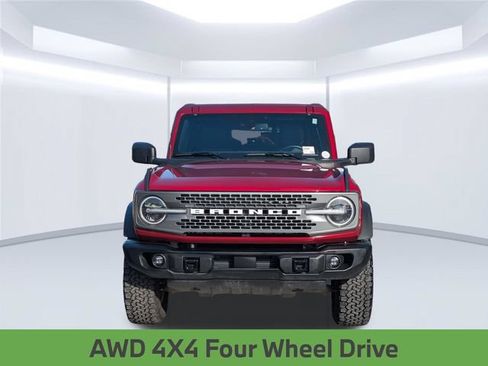 Used 2025 Ford Bronco Badlands AWD/4WD image 11