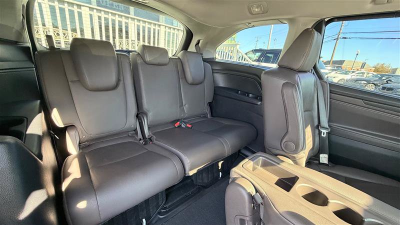 Used 2018 Honda Odyssey Touring image 41