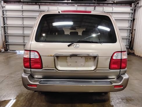 Used 2001 Lexus LX 470 4WD image 8