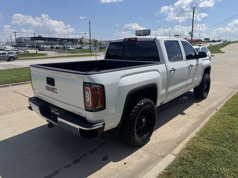 Used 2017 GMC Sierra 1500 SLT w/ SLT Premium Package AWD/4WD image 5