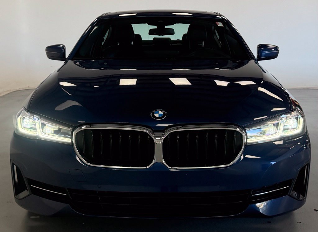 Used 2023 BMW 530i xDrive w/ Premium Package AWD/4WD image 7