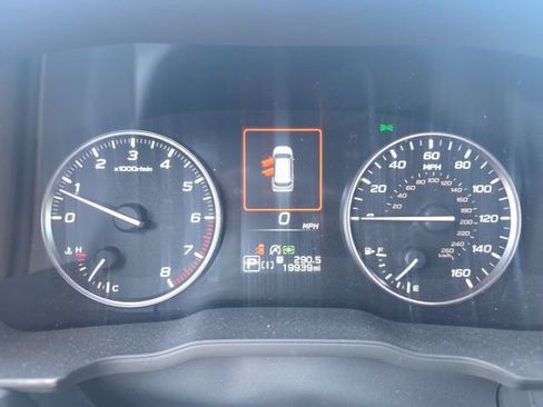 Used 2025 Subaru Forester Touring image 12