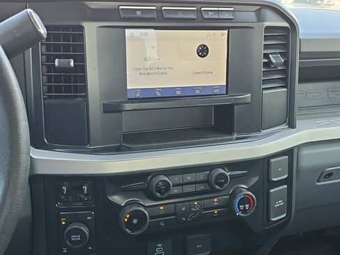 Certified 2024 Ford F250 XL w/ XL Off-Road Package image 15