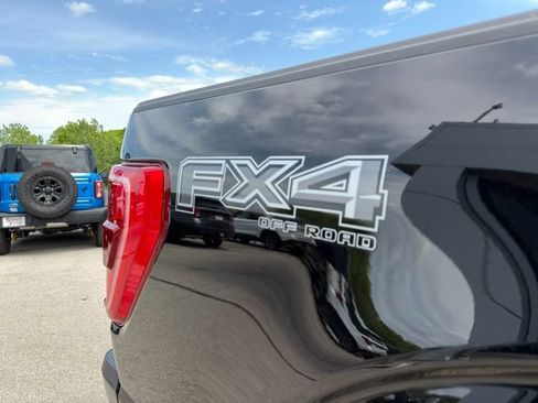 Used 2022 Ford F150 XLT w/ Equipment Group 302A High AWD/4WD image 11