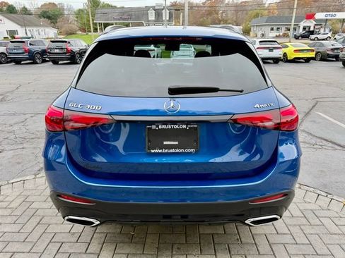 Used 2023 Mercedes-Benz GLC 300 4MATIC w/ AMG Line image 10