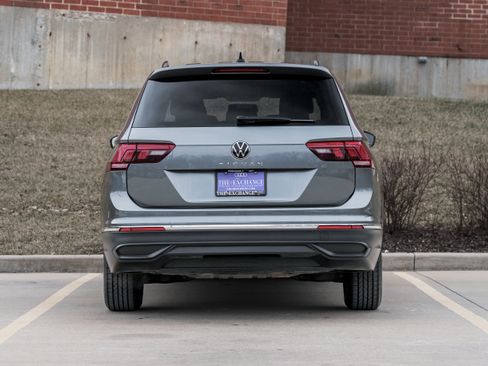 Used 2022 Volkswagen Tiguan S image 25