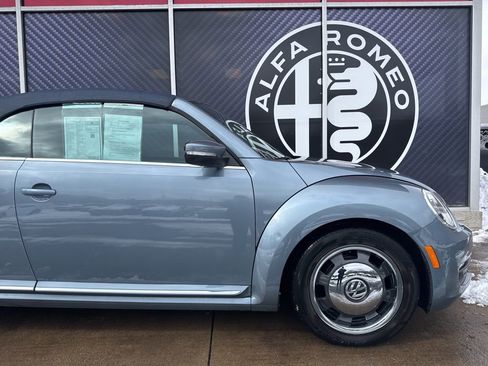 Used 2016 Volkswagen Beetle 1.8T image 3