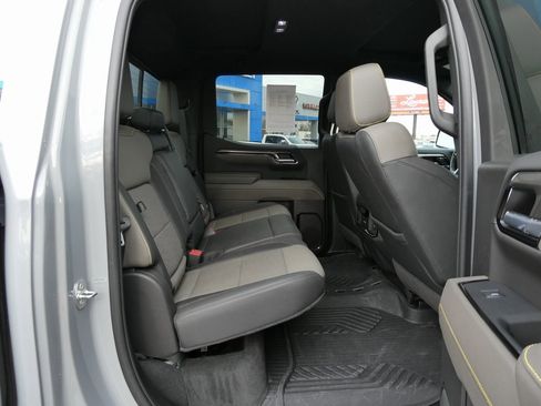 Certified 2024 Chevrolet Silverado 1500 ZR2 w/ ZR2 Bison Edition image 17