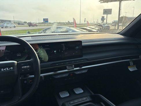 New 2027 Kia Telluride EX FWD image 19