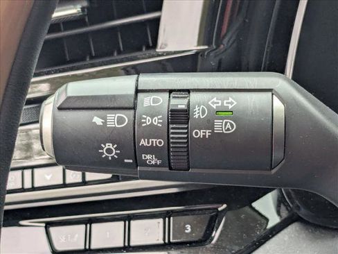 Used 2024 Lexus RX 350h image 11