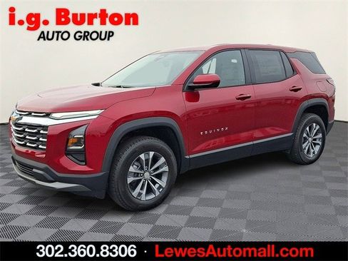 New 2026 Chevrolet Equinox LT w/ Convenience Package II image 2