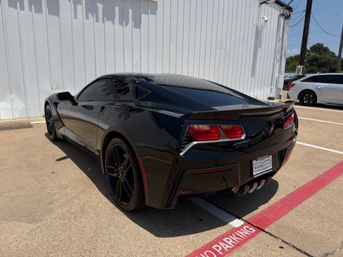 Used 2016 Chevrolet Corvette Stingray Coupe w/ 2LT Preferred Equipment Group RWD image 4