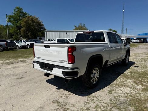 New 2026 Chevrolet Silverado 2500 High Country w/ High Country Premium Package image 4