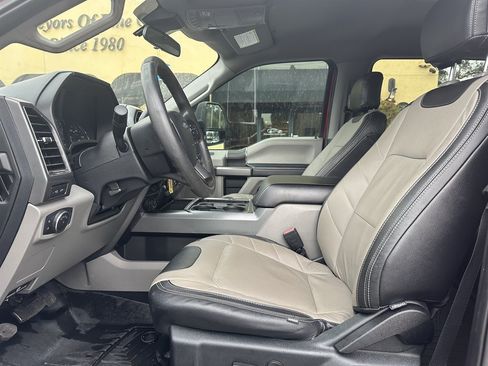 Used 2020 Ford F250 XLT w/ Tremor Off-Road Package AWD/4WD image 16