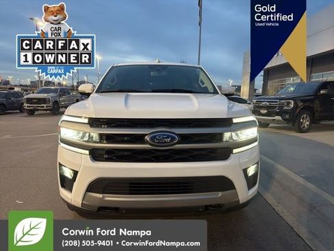 Used 2024 Ford Expedition XLT image 17