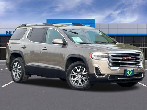 Certified 2023 GMC Acadia SLT AWD/4WD image 2